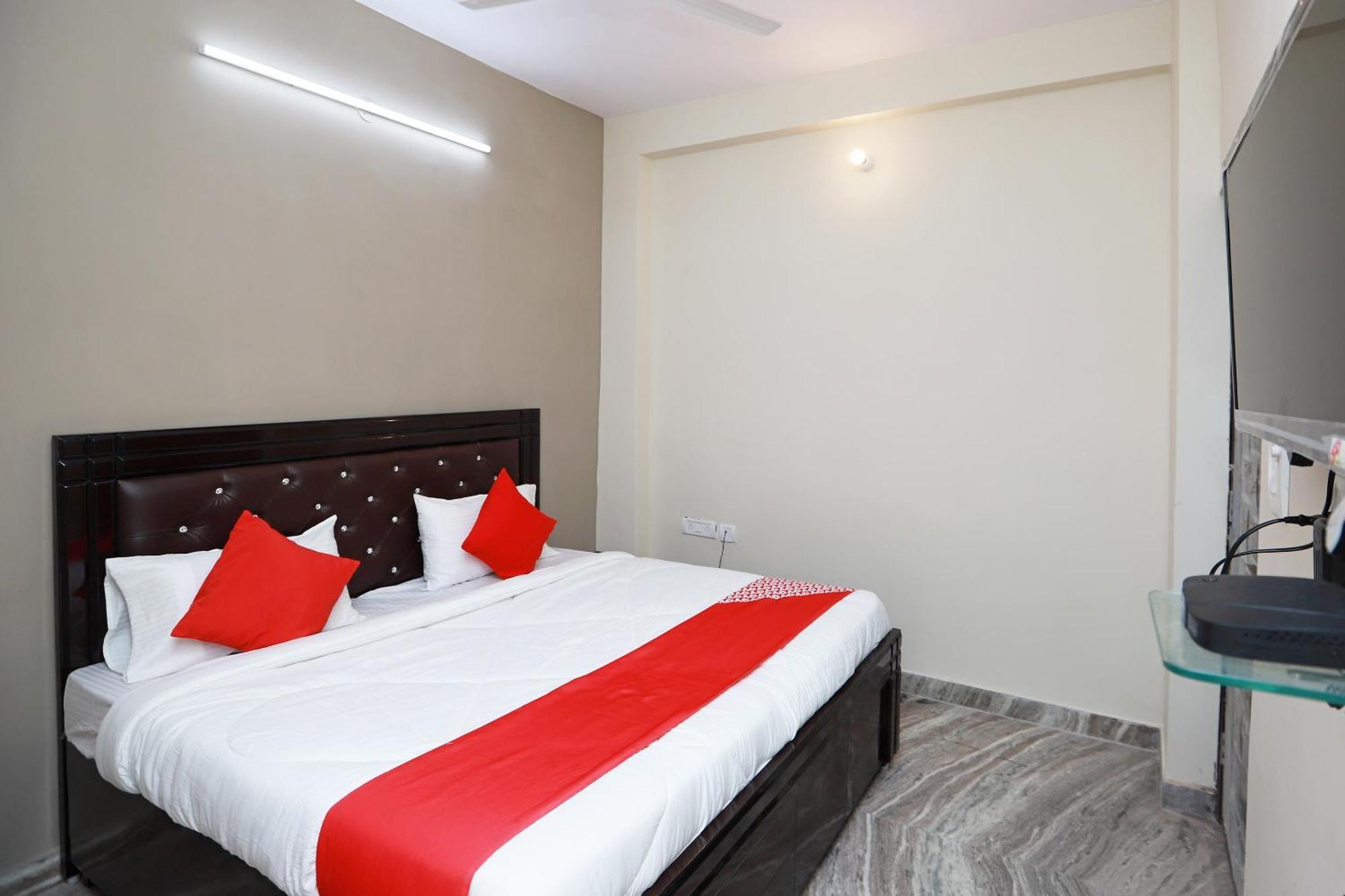 Hotel O Silverline Residency Faridabad Eksteriør bilde