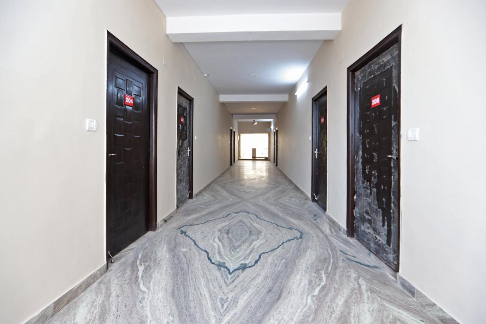 Hotel O Silverline Residency Faridabad Eksteriør bilde