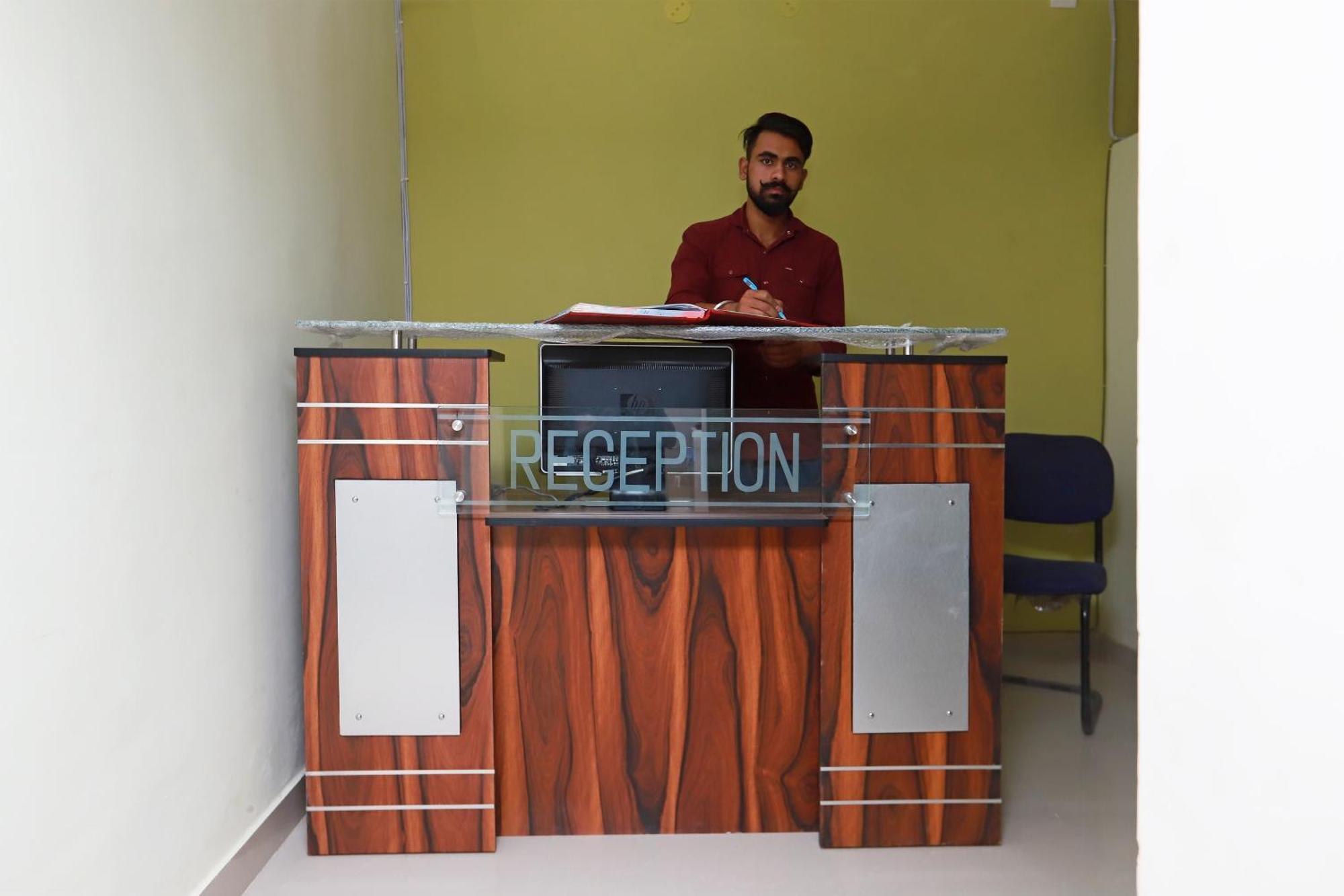 Hotel O Silverline Residency Faridabad Eksteriør bilde
